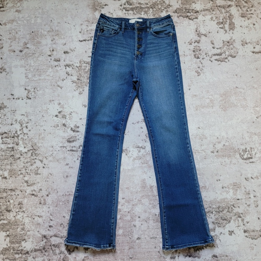 Kancan Rainn Ultra High Rise Flare Jeans Button Fly Raw Hem Size 9 / 28 KC7138M